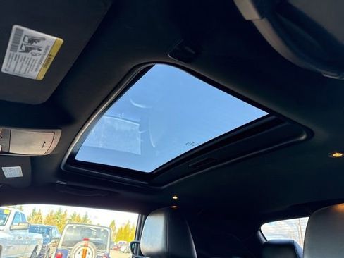 Used 2019 Dodge Challenger R/T Scat Pack w/ Widebody Package image 28