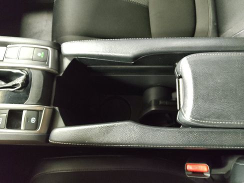 Used 2020 Honda Civic Sport image 26