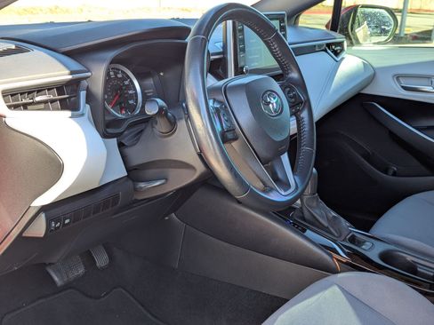 Used 2020 Toyota Corolla SE image 13