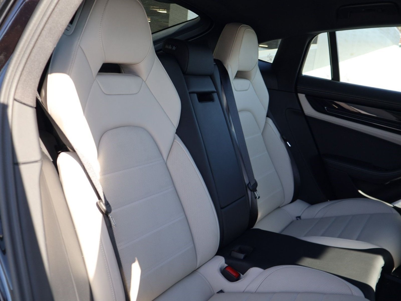 Certified 2024 Porsche Panamera w/ Premium Package RWD image 23
