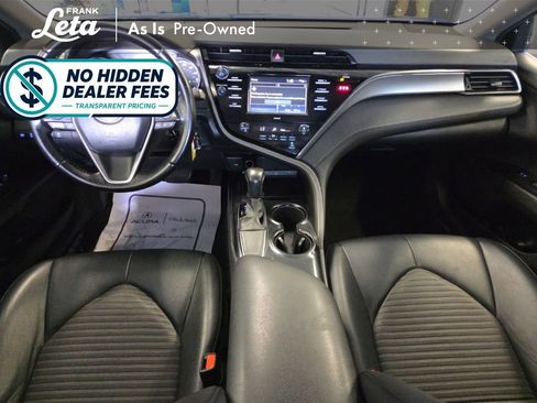 Used 2020 Toyota Camry SE FWD image 16