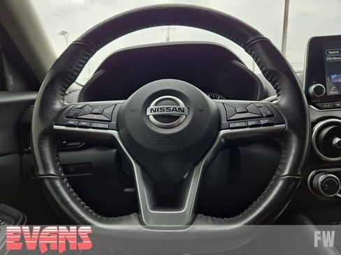 Used 2022 Nissan Sentra SV FWD image 12
