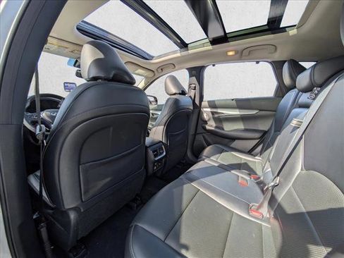 Used 2021 INFINITI QX50 Sensory w/ Accent Package image 19