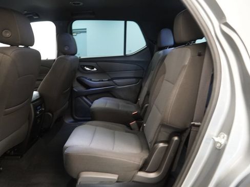 Used 2024 Chevrolet Traverse LT AWD/4WD image 28