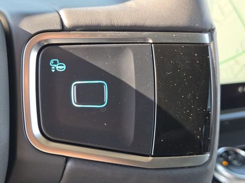 New 2026 Ford Expedition Platinum w/ Driver's Package AWD/4WD image 24