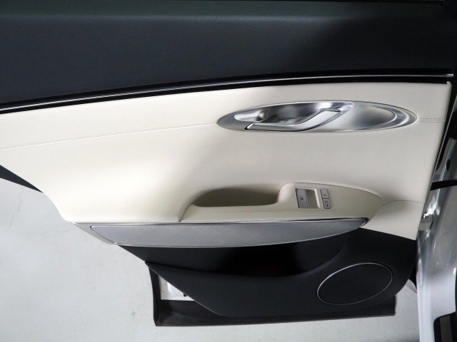 Used 2025 Genesis Electrified GV70 AWD Advance image 68