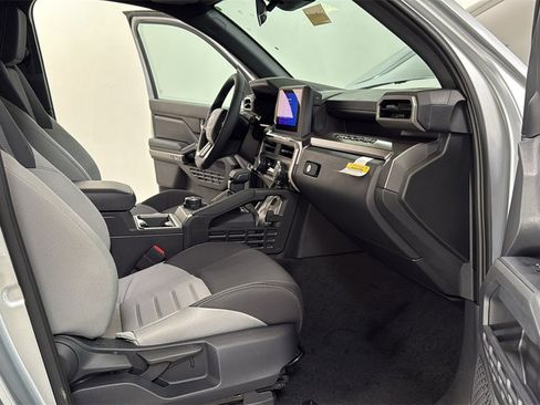 New 2025 Toyota Tacoma TRD Off-Road image 18