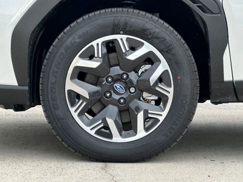 New 2025 Subaru Forester Premium w/ Convenience Package #1 image 32