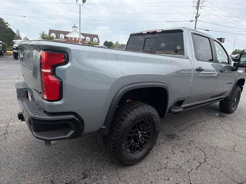 New 2026 Chevrolet Silverado 2500 ZR2 w/ LPO, Dark Essentials Package AWD/4WD image 9