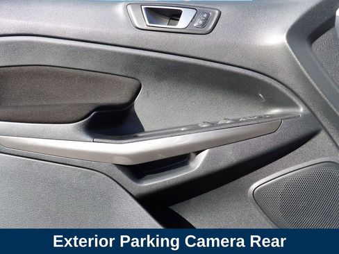 Used 2022 Ford EcoSport SE w/ SE Convenience Package image 9