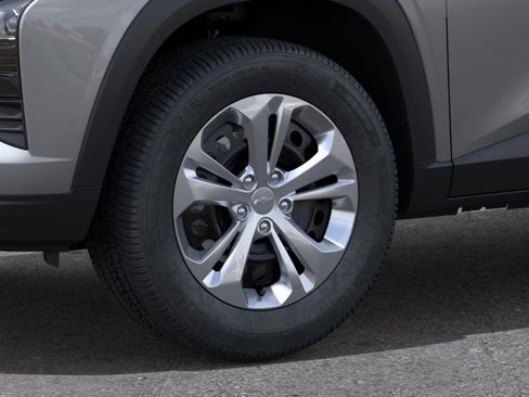 New 2026 Chevrolet Trax LS image 9