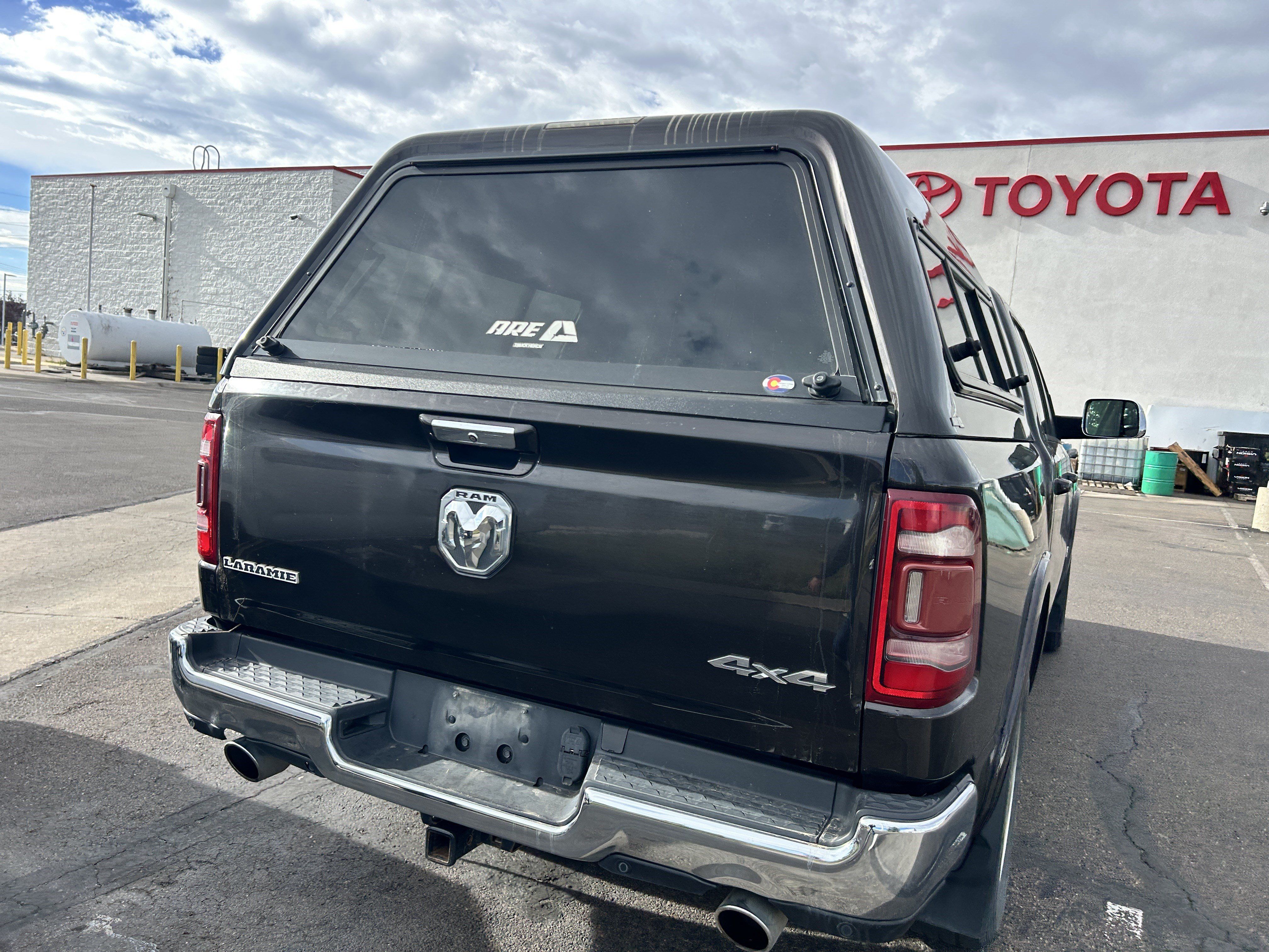 Used 2019 RAM 1500 Laramie AWD/4WD image 5