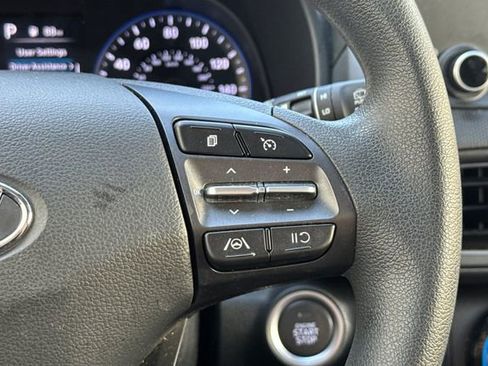 Used 2023 Hyundai Kona SEL image 36