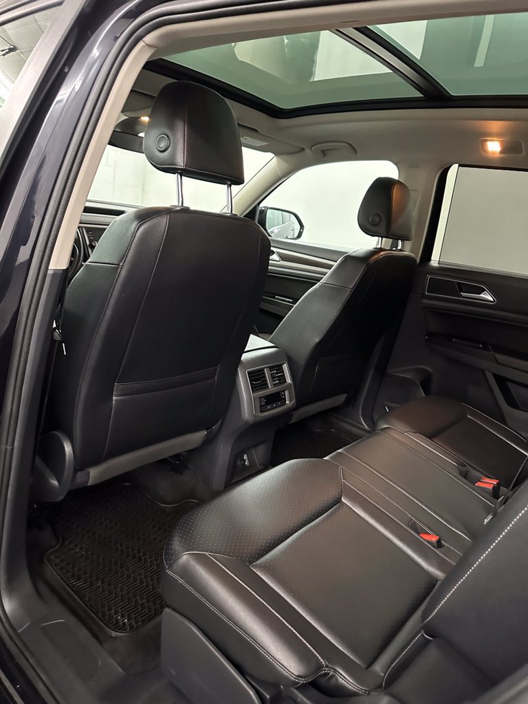 Used 2019 Volkswagen Atlas SE w/ Panoramic Sunroof Package AWD/4WD image 21