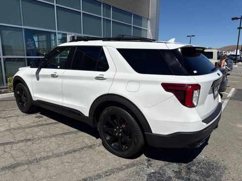 Used 2021 Ford Explorer ST w/ Equipment Group 401A AWD/4WD image 3