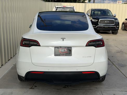 Used 2021 Tesla Model Y Long Range AWD/4WD image 6
