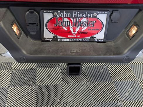 Used 2020 Ford F150 Lariat w/ Equipment Group 502A Luxury image 33