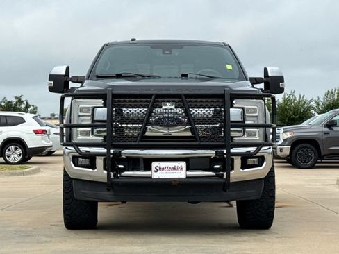 Used 2017 Ford F250 King Ranch w/ King Ranch Ultimate Package AWD/4WD image 2