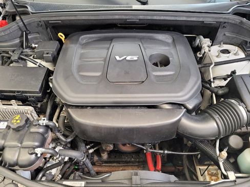 Used 2017 Jeep Grand Cherokee Limited AWD/4WD image 30