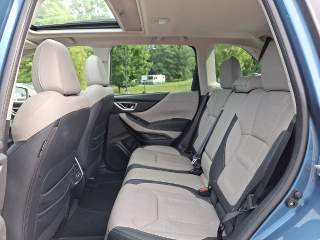 Used 2023 Subaru Forester Limited AWD/4WD image 10