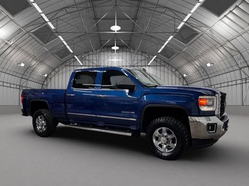 Used 2016 GMC Sierra 2500 SLT w/ Duramax Plus Package image 8