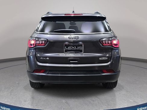 Used 2023 Jeep Compass Latitude AWD/4WD image 7