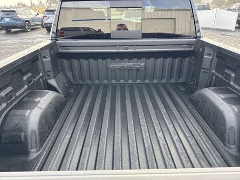 Used 2022 GMC Sierra 1500 AT4 w/ AT4 Preferred Package image 21