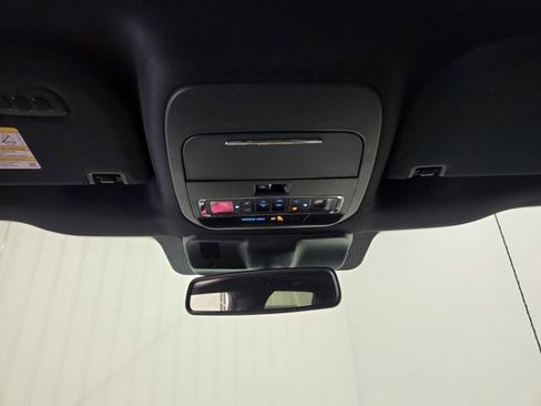 Used 2024 Ford F150 Lariat AWD/4WD image 28