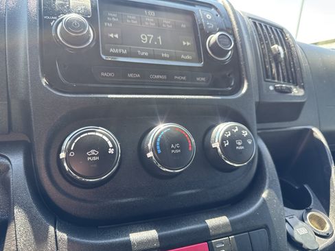 Used 2015 RAM ProMaster 3500 w/ Interior Convenience Group image 22