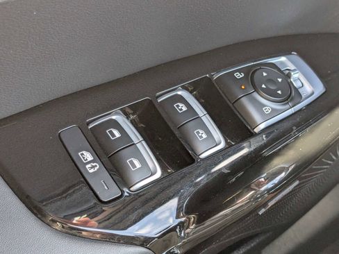 Used 2025 Kia K5 GT-Line w/ GT-Line Premium Package FWD image 31