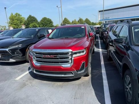 Used 2023 GMC Acadia SLE w/ Driver Convenience Package AWD/4WD image 3