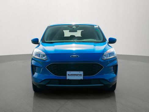 Used 2020 Ford Escape SE FWD image 2