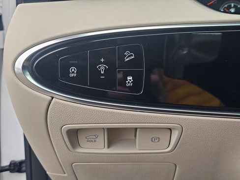 Certified 2025 Genesis GV70 3.5T Sport w/ Sport Advanced Package image 34