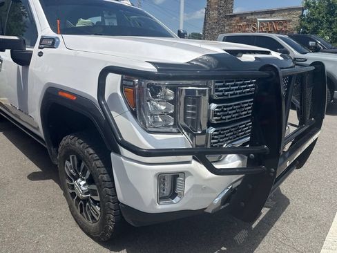 Used 2022 GMC Sierra 2500 Denali w/ Denali Ultimate Package AWD/4WD image 7