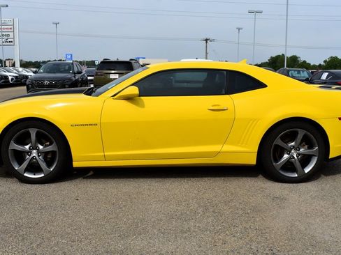 Used 2014 Chevrolet Camaro LT w/ RS Package RWD image 5