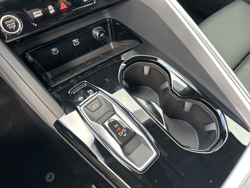 New 2025 Audi Q5 2.0T Premium Plus image 28