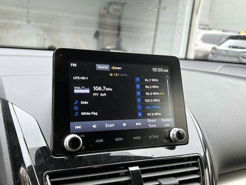 Used 2024 Mitsubishi Eclipse Cross LE AWD/4WD image 26