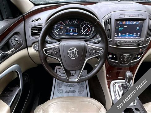 Used 2017 Buick Regal Sport Touring FWD image 4