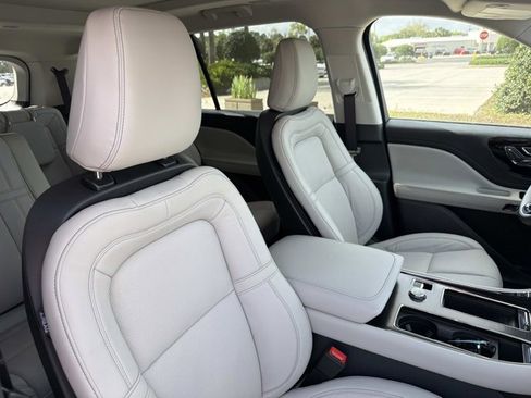 New 2026 Lincoln Aviator Reserve w/ Jet Appearance Package image 19