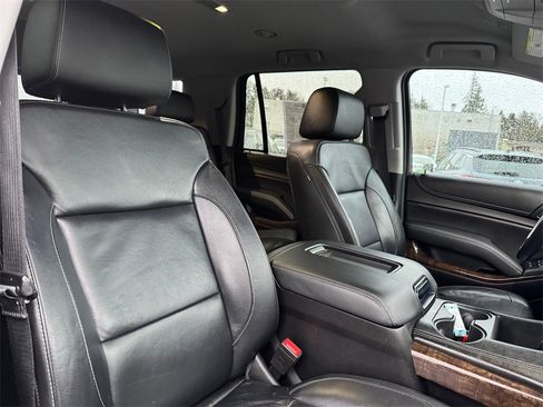 Used 2018 Chevrolet Tahoe LT w/ Luxury Package image 11