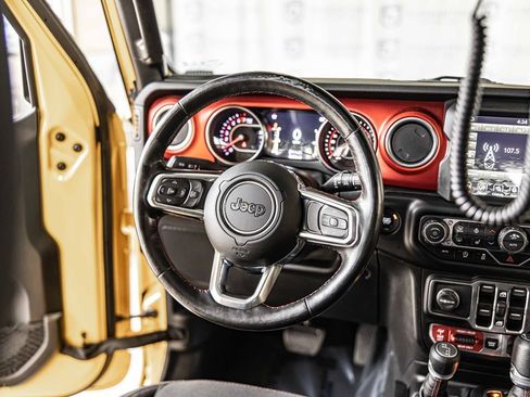 Used 2020 Jeep Wrangler Unlimited Rubicon w/ Dual Top Group image 35