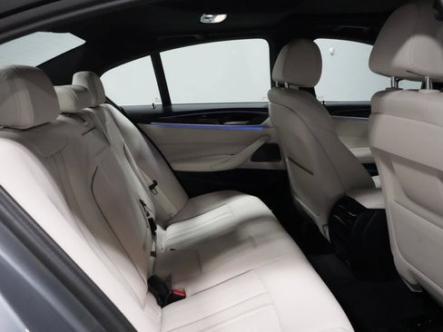 Certified 2023 BMW 540i xDrive w/ Premium Package image 7