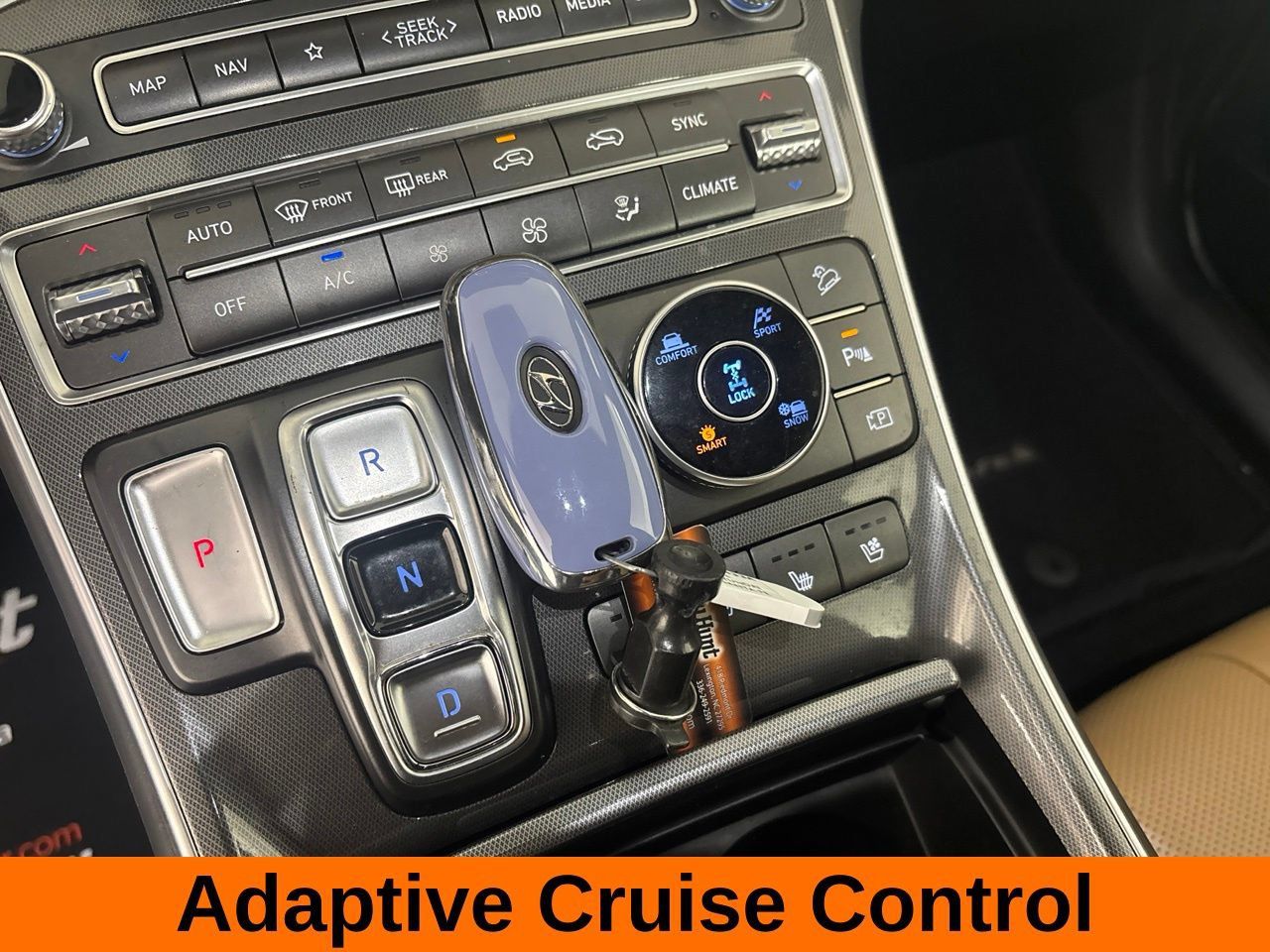 Used 2023 Hyundai Santa Fe Calligraphy AWD/4WD image 20
