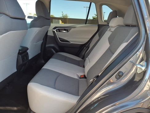 Used 2024 Toyota RAV4 XLE image 27