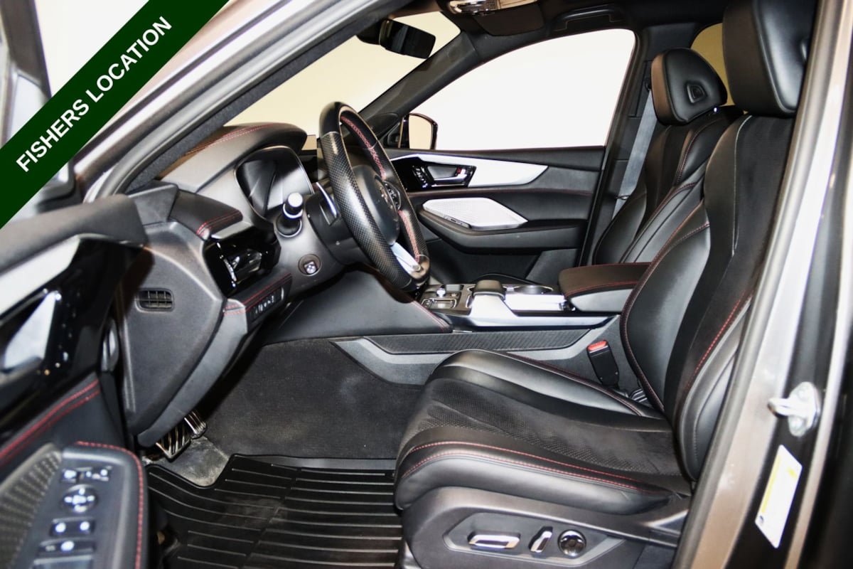 Used 2023 Acura MDX A-Spec AWD/4WD image 32