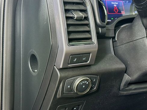 Used 2020 Ford Expedition Platinum image 10