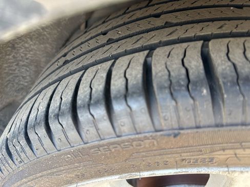 Used 2013 Hyundai Elantra Limited w/ Technology Pkg image 10