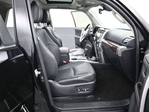 Certified 2022 Toyota 4Runner Limited AWD/4WD image 35