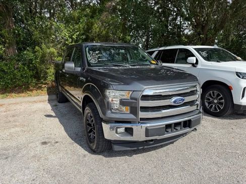 Used 2017 Ford F150 Lariat w/ Trailer Tow Package AWD/4WD image 7