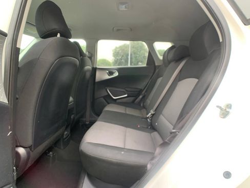 Used 2023 Kia Soul S FWD image 24
